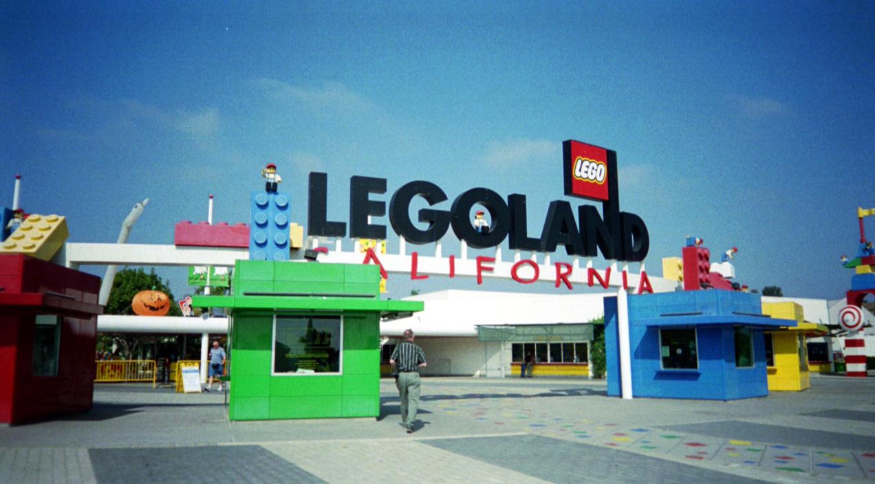 Lego Founding Family, Blackstone Group to Buy Merlin Entertainment image