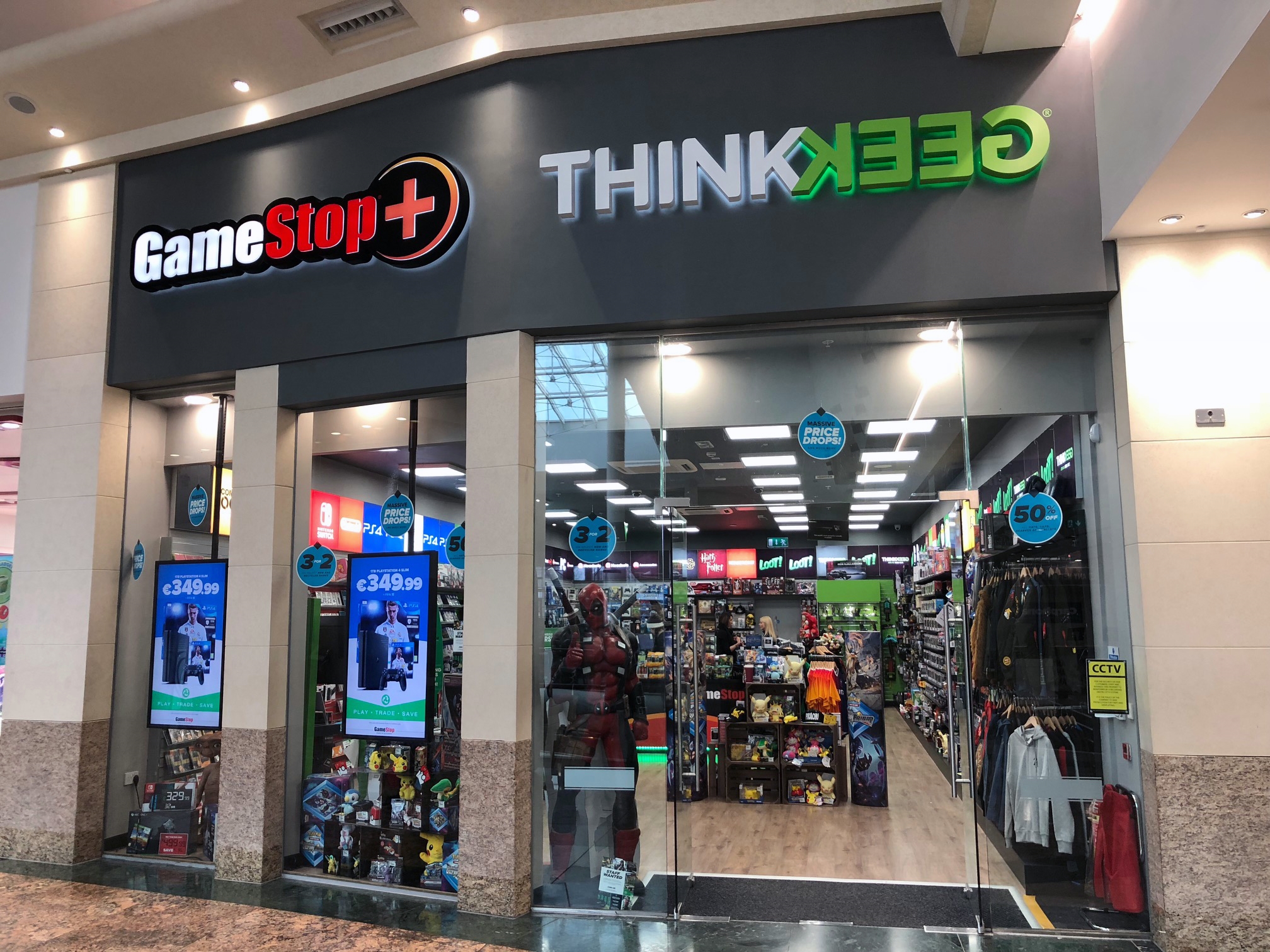 GameStop Closing Stores, Looks to Collectibles as Key to Turnaround image