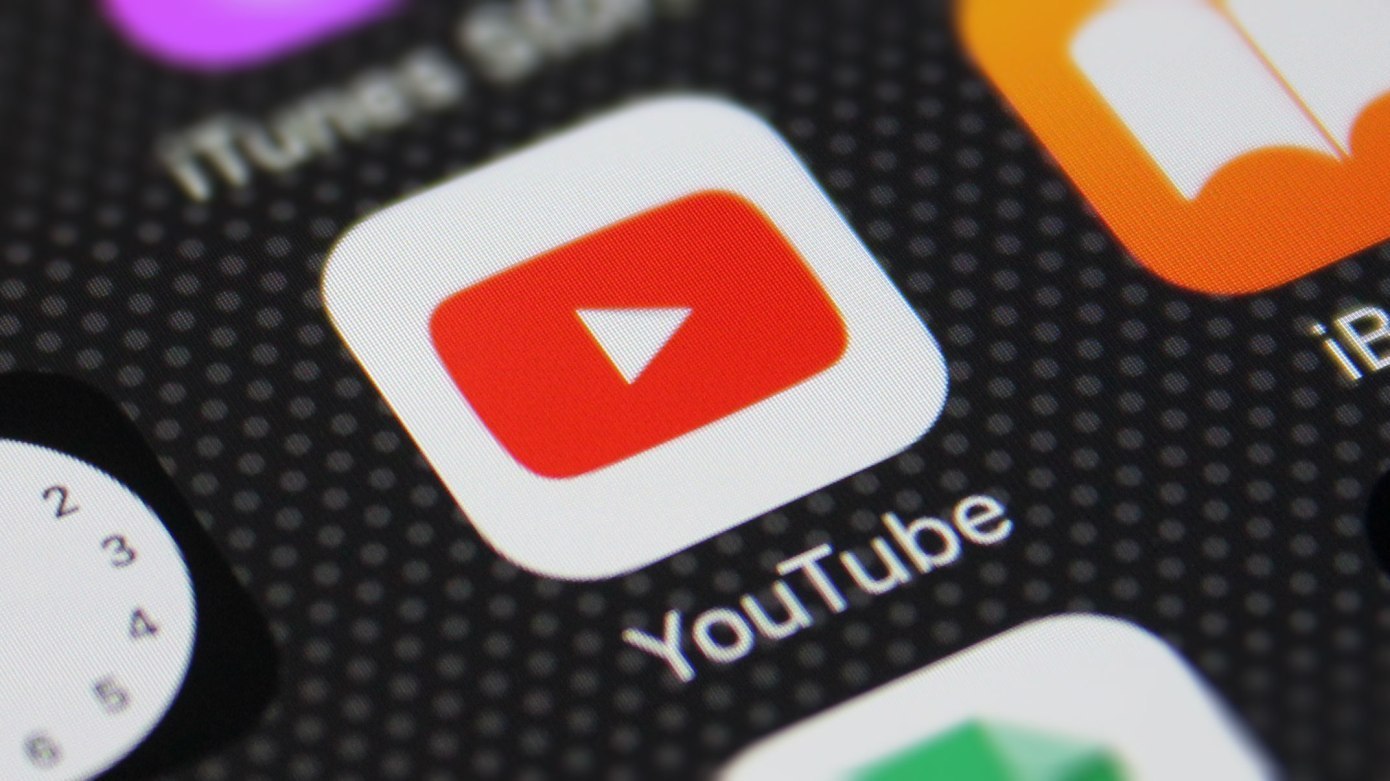 Youtube partners with MerchBar to sell music swag image