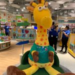 Geoffrey the Giraffe Toys 'R Us