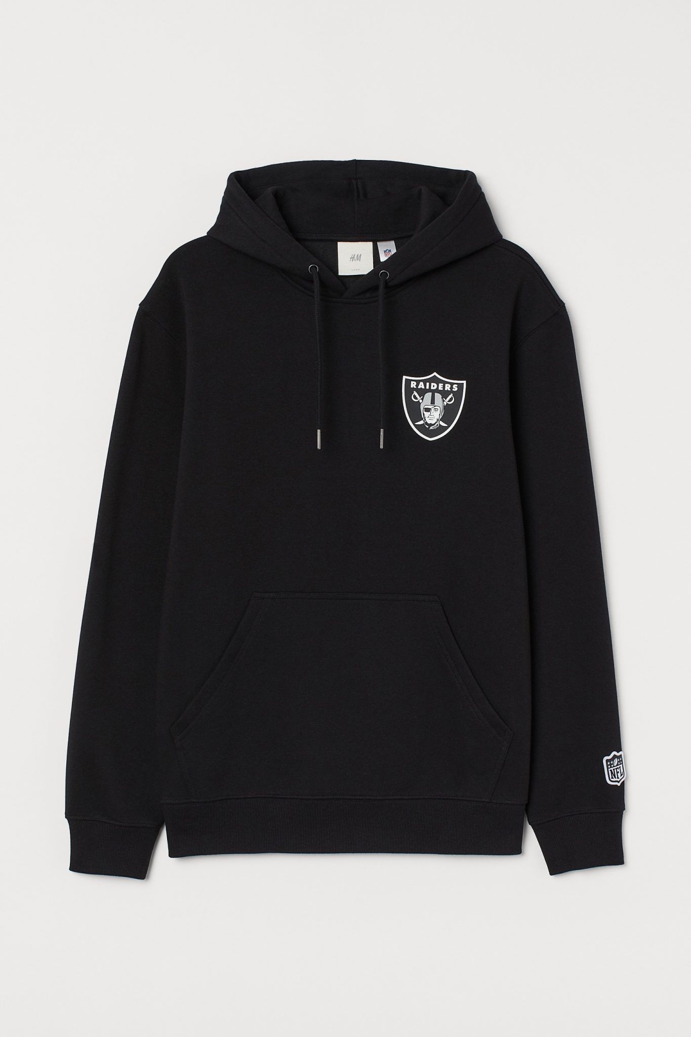 H&M Launches NFL Apparel Collection image