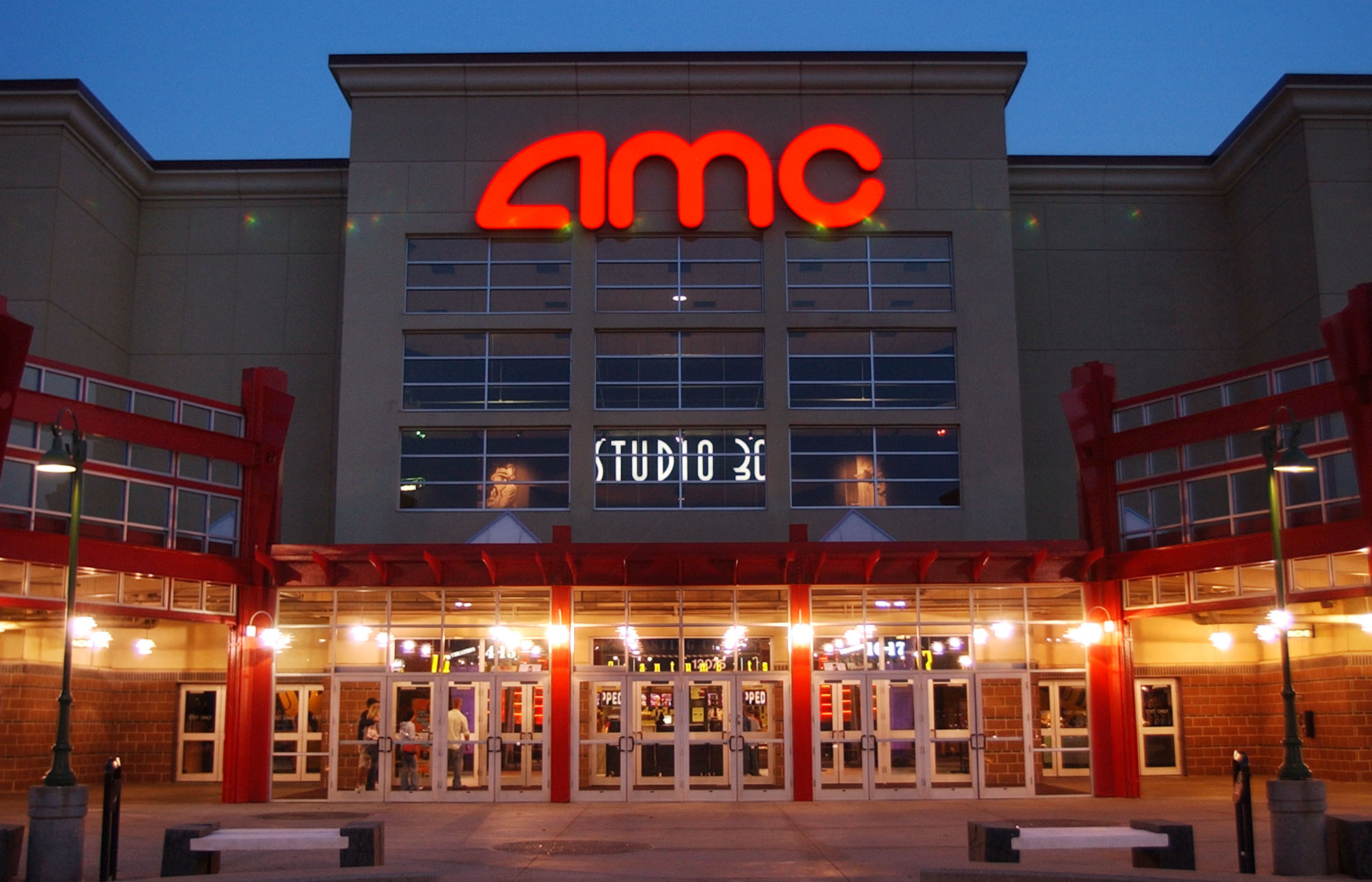 AMC Theatres Planning to Reopen U.S. Theatres in August image