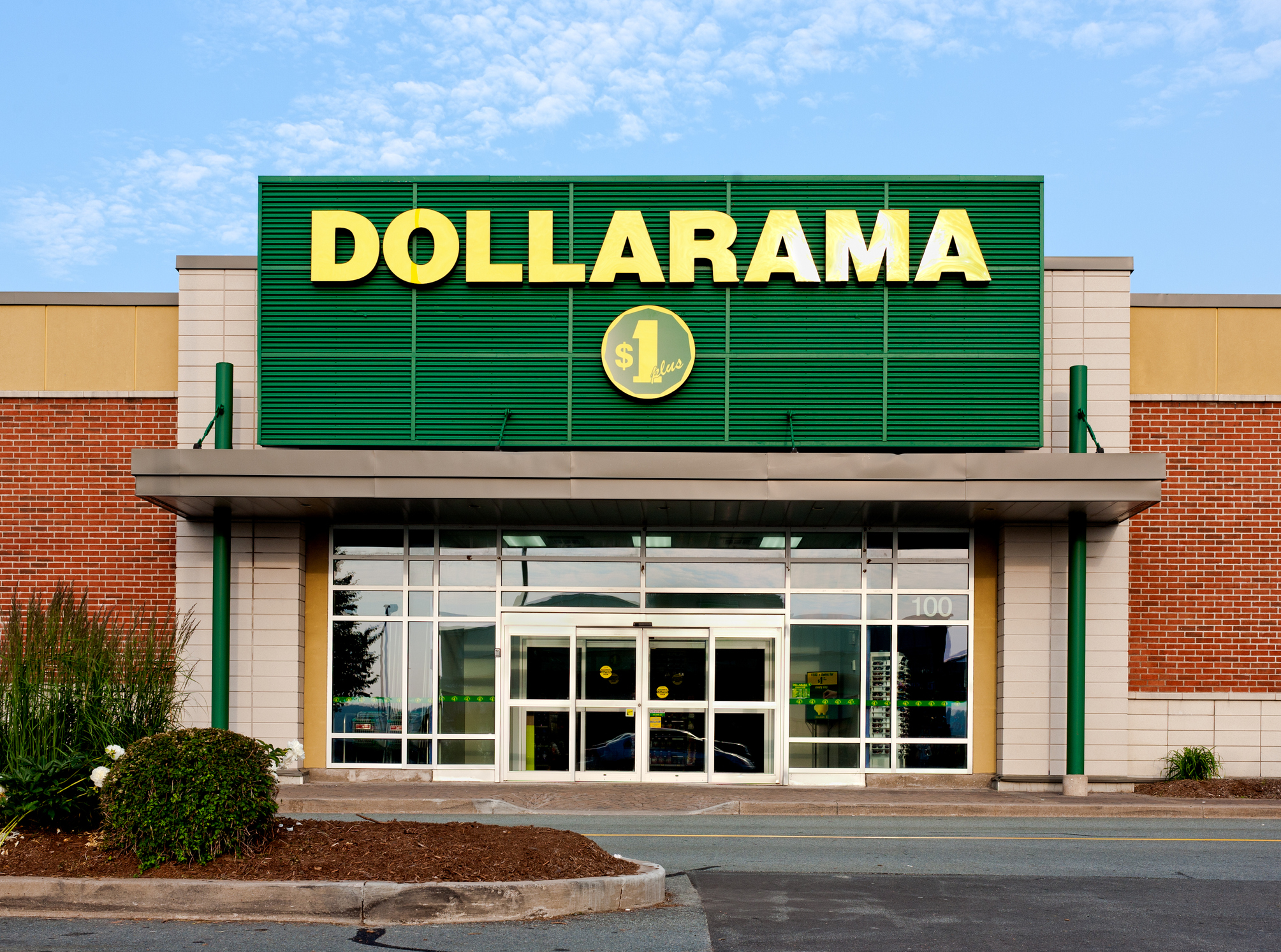 Dollarama Reports Second Quarter Financial Results image