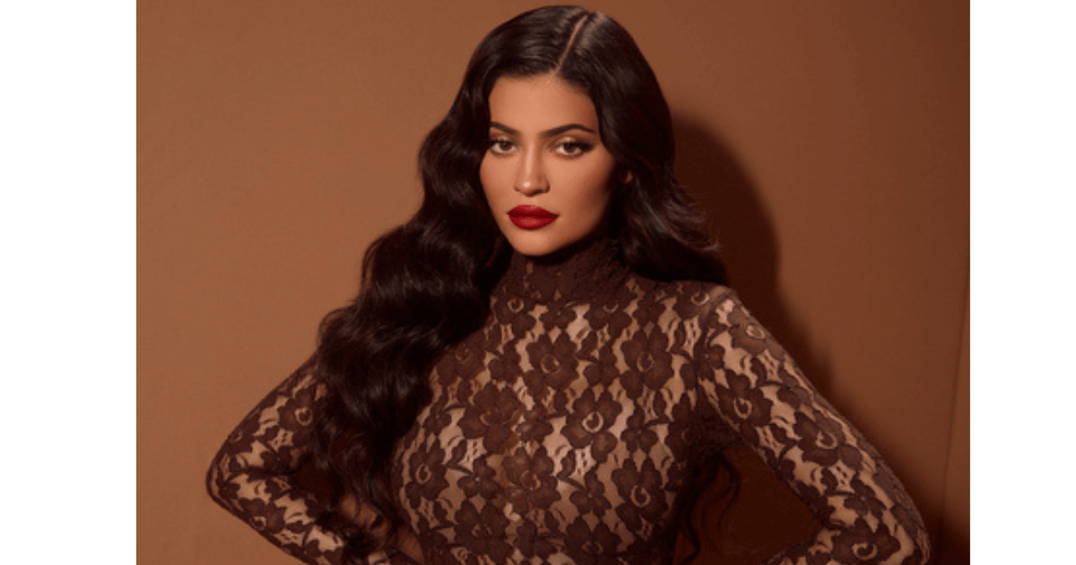 Kylie Cosmetics Launches at Macy’s, Featuring Limited-Edition Holiday Collection and Iconic Core Products image