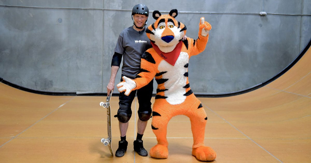Celebrities and Mascots Compete for Consumer Attention image