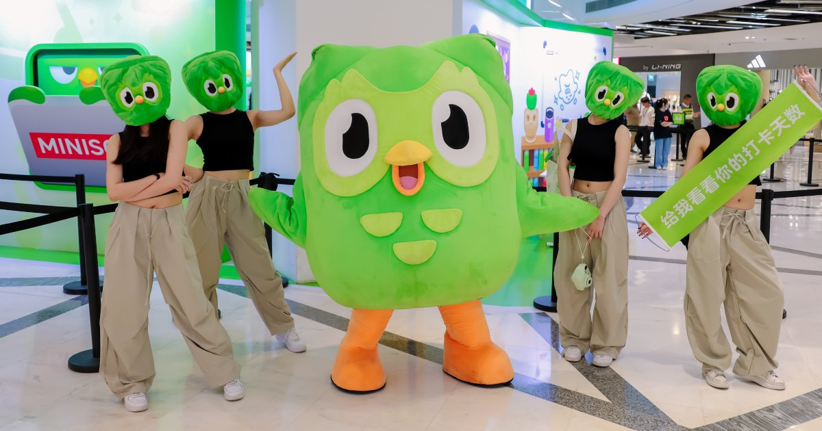 Miniso and Duolingo Launch First-Ever Collaboration in China — and Duo Is Not Taking No for an Answer image